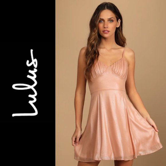 NWT Lulu’s Blush Metallic Bustier Mini Skater Dress / Medium - Picture 3 of 16
